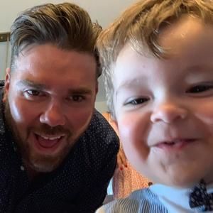 Meet your Posher, Johnathan